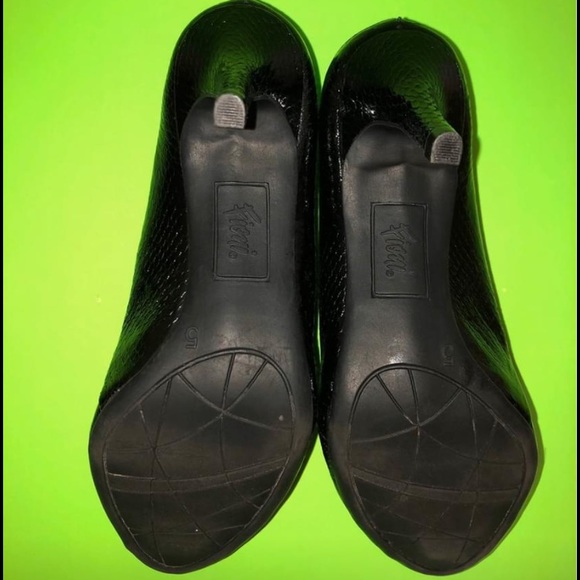 Fioni open toed heels size 5 - Picture 3 of 3